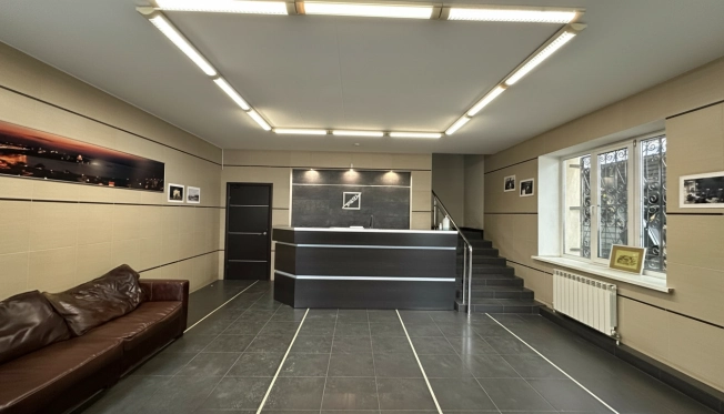 Купить коммерческую недвижимость свободного назначения в Нижнем Новгороде. Вариант № 9368418, 4, площадь -  квм, цена 60000000 рублей