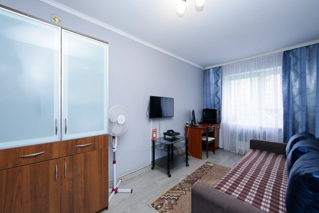 Купить трехкомнатную квартиру в Зеленоградске. Вариант № 8328, 11, площадь -  квм, цена 10500000 рублей