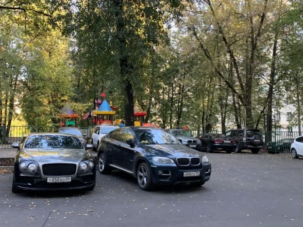 Купить двухкомнатную квартиру в Микрорайоне 10-й, район Ново-Переделкино в Москве. Вариант № 10767854, 0, площадь - квм, цена 35200000 рублей