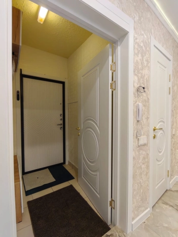 Купить трехкомнатную квартиру в Калуге. Вариант № 2834870, 25, площадь -  квм, цена 9850000 рублей