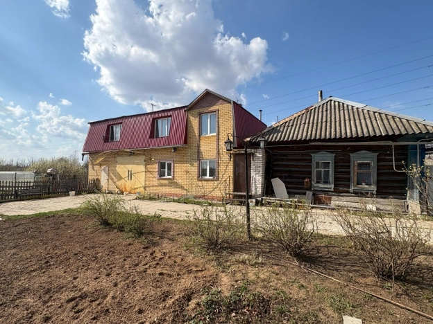 Купить дом на улице Ползунова в Йошкар-Оле. Вариант № 30063, 3, площадь -  квм, цена 6200000 рублей