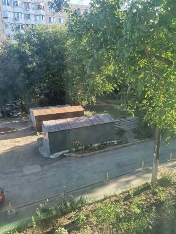 Купить трехкомнатную квартиру в Ростовской области. Вариант № 3946773, 20, площадь -  квм, цена 6200000 рублей