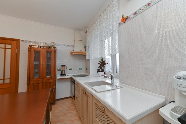 Купить квартиру на улице Текучёва в Ростове-на-Дону. Вариант № 10618034, 3, площадь - квм, цена 7700000 рублей