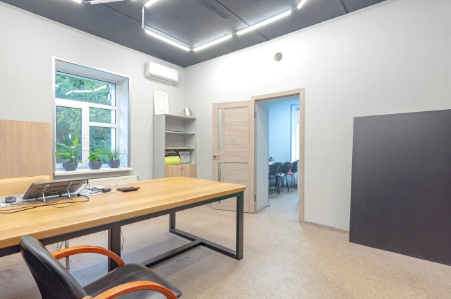 Купить коммерческую недвижимость в Вологде. Вариант № 2046631, 21, площадь -  квм, цена 46000000 рублей