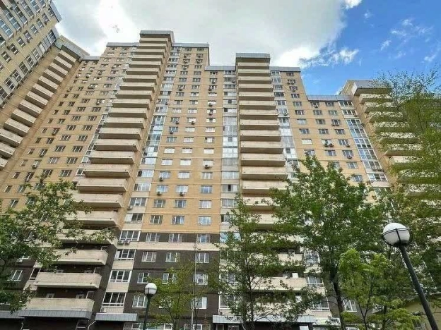 Купить однокомнатную квартиру в Одинцове. Вариант № 43424, 9, площадь -  квм, цена 11300000 рублей