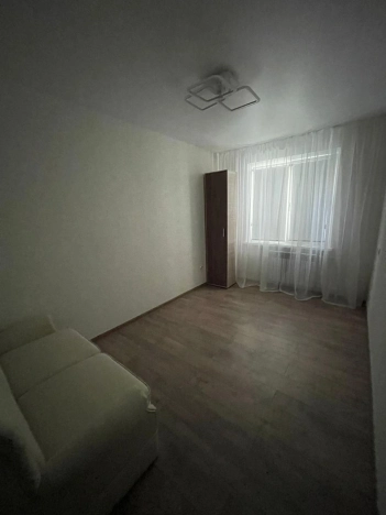 Снять двухкомнатную квартиру в Керчи. Вариант № 10501028, 7, площадь -  квм, цена 35000 рублей