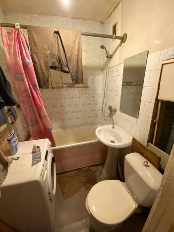 Купить двухкомнатную квартиру на улице Привольная в Белгороде. Вариант № 9443502, 4, площадь -  квм, цена 3550000 рублей