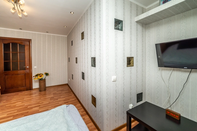 Купить трехкомнатную квартиру в Микрорайоне Фестивальный в Краснодаре. Вариант № 37969, 8, площадь -  квм, цена 10000000 рублей