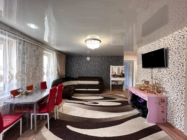 Купить трехкомнатную квартиру в Иркутске. Вариант № 52664, 3, площадь -  квм, цена 7000000 рублей