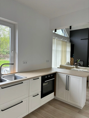 Купить дом в Южно-Сахалинске. Вариант № 60856, 9, площадь -  квм, цена 15300000 рублей