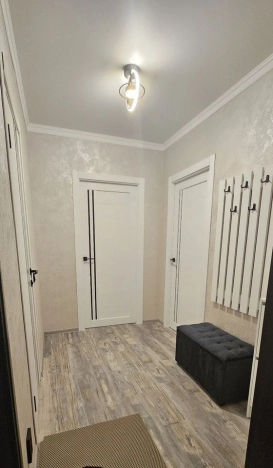 Снять квартиру в Тобольске. Вариант № 10054309, 8, площадь -  квм, цена 45000 рублей