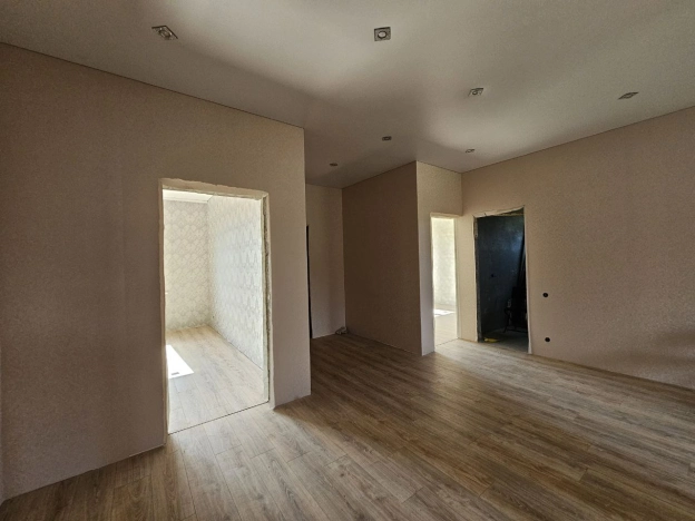 Купить дом на улице Везельская в Белгороде. Вариант № 5512686, 5, площадь -  квм, цена 8500000 рублей