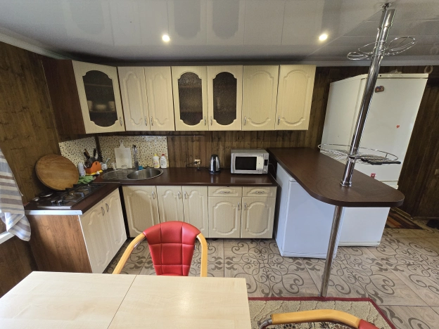 Купить дом на улице Старая Ляча в Ярославской области. Вариант № 11756, 8, площадь -  квм, цена 2500000 рублей