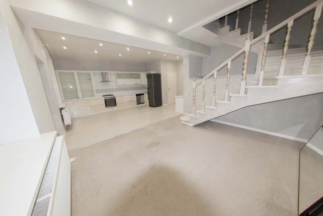 Купить таунхаус в Камешкове. Вариант № 7651033, 2, площадь - квм, цена 18400000 рублей