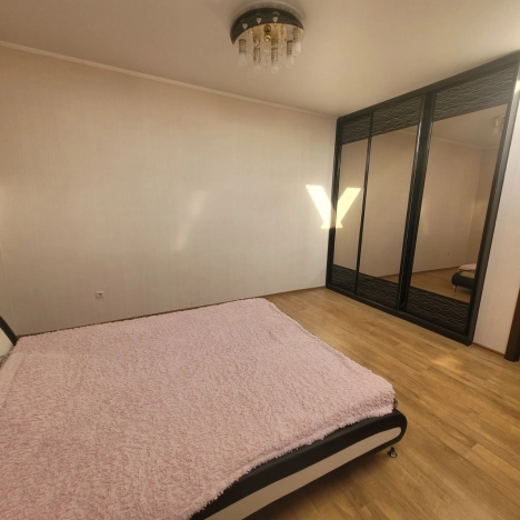 Купить трехкомнатную квартиру на улице Железнякова в Белгороде. Вариант № 21169, 10, площадь -  квм, цена 7200000 рублей