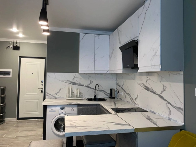 Купить квартиру со свободной планировкой в Новороссийске. Вариант № 8175462, 2, площадь -  квм, цена 4199999 рублей