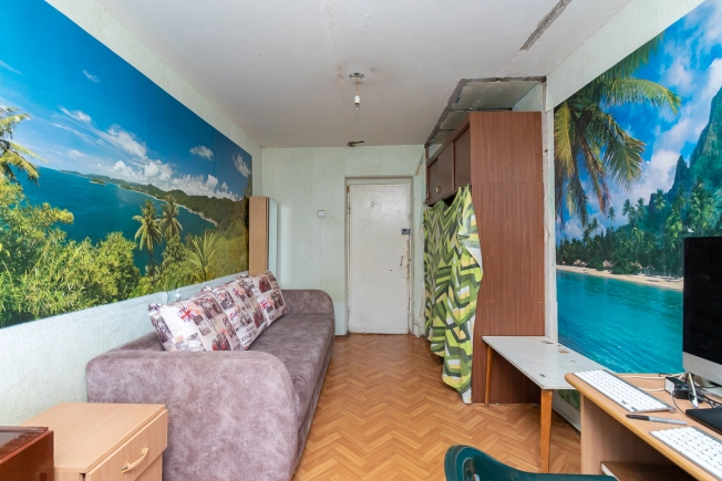 Купить четырехкомнатную квартиру в Омске. Вариант № 3493, 3, площадь -  квм, цена 6500000 рублей