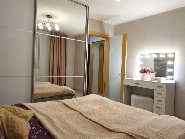 Купить квартиру в Иркутске. Вариант № 10055302, 2, площадь - квм, цена 8900000 рублей