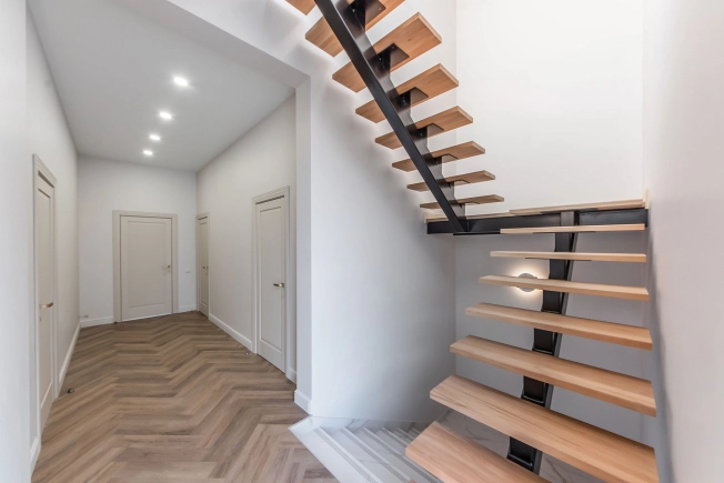 Купить дом в Москве. Вариант № 9823242, 19, площадь - квм, цена 35000000 рублей