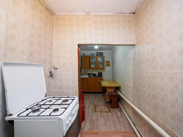 Купить дом в Микрорайоне Порт-Артур в Омске. Вариант № 3997353, 3, площадь -  квм, цена 3500000 рублей