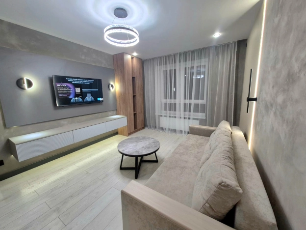 Купить однокомнатную квартиру в Калининградской области. Вариант № 10444397, 3, площадь -  квм, цена 11930000 рублей