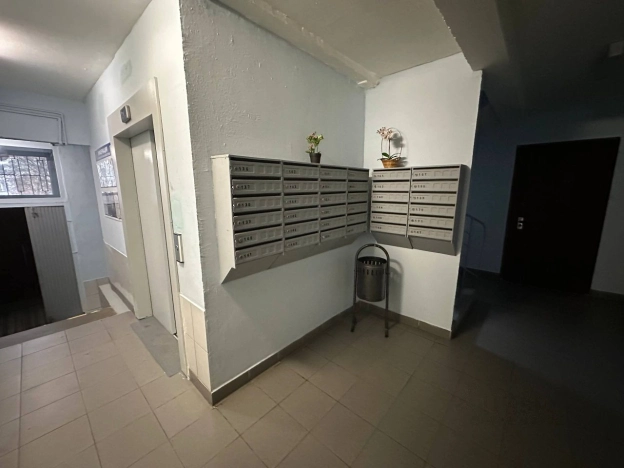 Купить квартиру в Москве. Вариант № 9218903, 19, площадь -  квм, цена 15000000 рублей