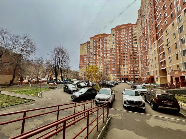 Купить однокомнатную квартиру у метро Бунинская аллея в Подольске. Вариант № 9226933, 15, площадь -  квм, цена 6900000 рублей