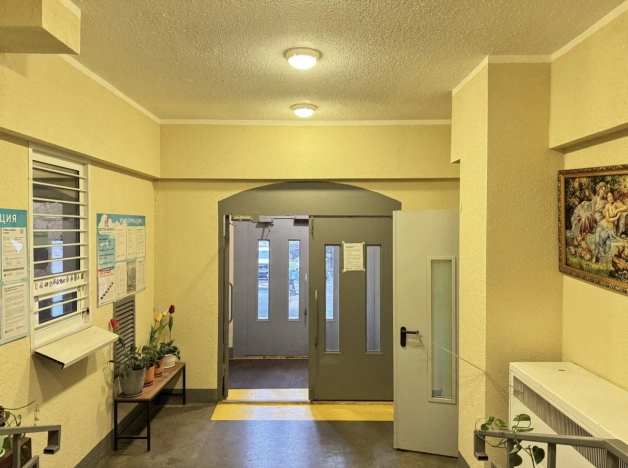 Купить квартиру в Москве. Вариант № 8599674, 39, площадь -  квм, цена 26000000 рублей