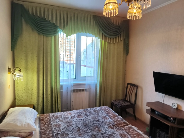 Купить трехкомнатную квартиру на улице Жилмассив в Новосибирской области. Вариант № 9405284, 2, площадь -  квм, цена 6900000 рублей