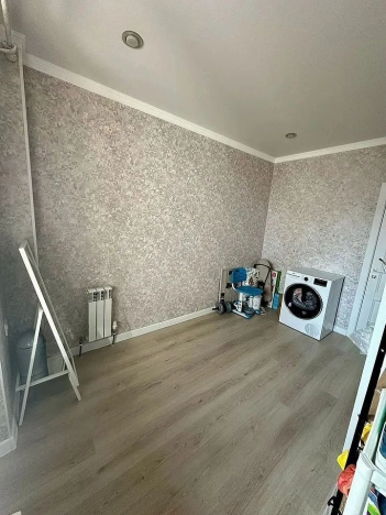 Купить трехкомнатную квартиру в Ростовской области. Вариант № 3651452, 4, площадь -  квм, цена 9000000 рублей