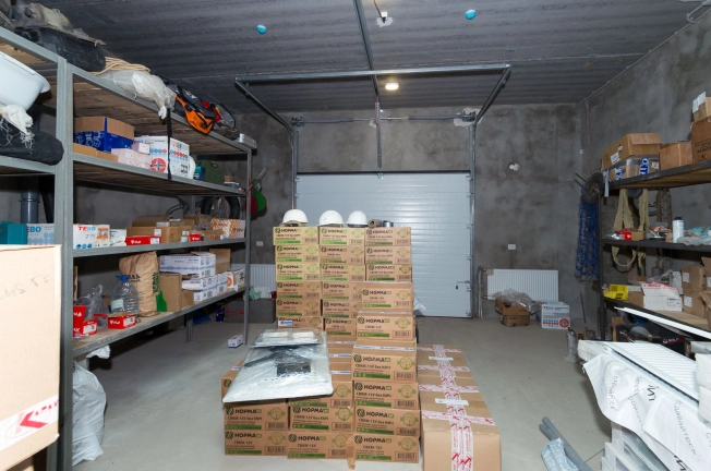 Снять коммерческую недвижимость в Тобольске. Вариант № 1115, 22, площадь -  квм, цена 180000 рублей