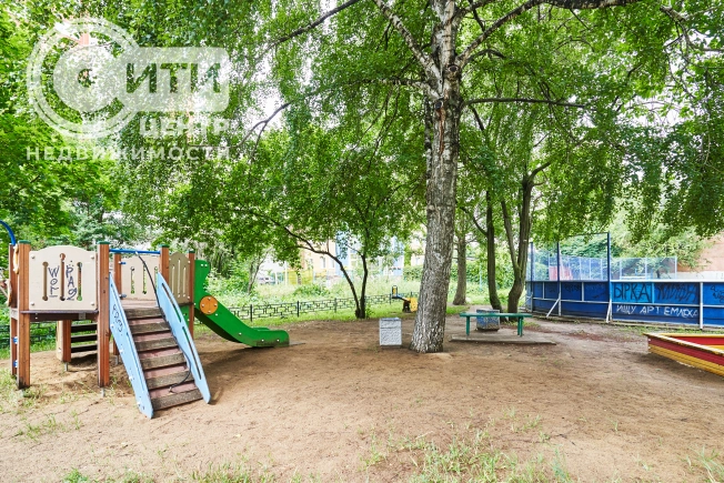 Купить трехкомнатную квартиру в районе Центральный в Воронеже. Вариант № 53484, 30, площадь -  квм, цена 8999000 рублей