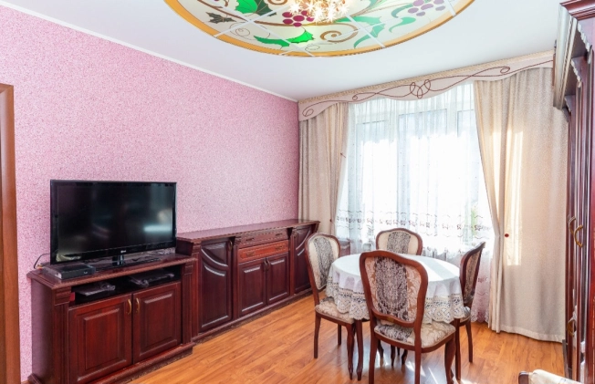 Купить четырехкомнатную квартиру в Владимирской области. Вариант № 3715745, 14, площадь -  квм, цена 8500000 рублей