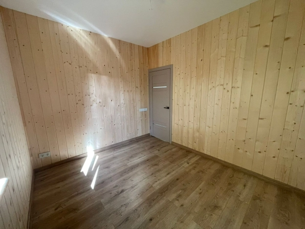 Купить дом в Москве. Вариант № 10074926, 5, площадь -  квм, цена 7950000 рублей