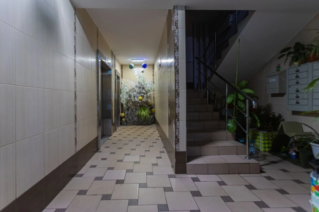 Купить квартиру в Москве. Вариант № 10103203, 24, площадь - квм, цена 19899999 рублей