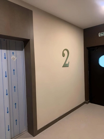 Купить однокомнатную квартиру на улице Ходынская в Москве. Вариант № 10783652, 24, площадь - квм, цена 26000000 рублей