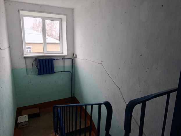 Купить двухкомнатную квартиру в Рязанской области. Вариант № 9316292, 3, площадь -  квм, цена 1200000 рублей