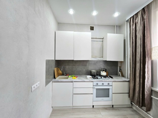 Купить двухкомнатную квартиру в Микрорайоне 15-й, Ангарск в Ангарске. Вариант № 33564, 0, площадь -  квм, цена 4100000 рублей