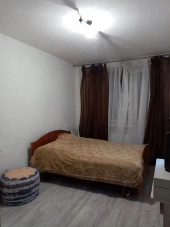 Купить двухкомнатную квартиру на улице Клинская в Москве. Вариант № 10348986, 1, площадь -  квм, цена 14000000 рублей