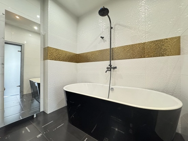 Купить четырехкомнатную квартиру на вторичке в Московской области. Вариант № 820646, 15, площадь - квм, цена 64690000 рублей