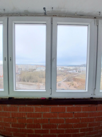 Купить двухкомнатную квартиру в Октябрьском. Вариант № 7053, 14, площадь -  квм, цена 4025000 рублей