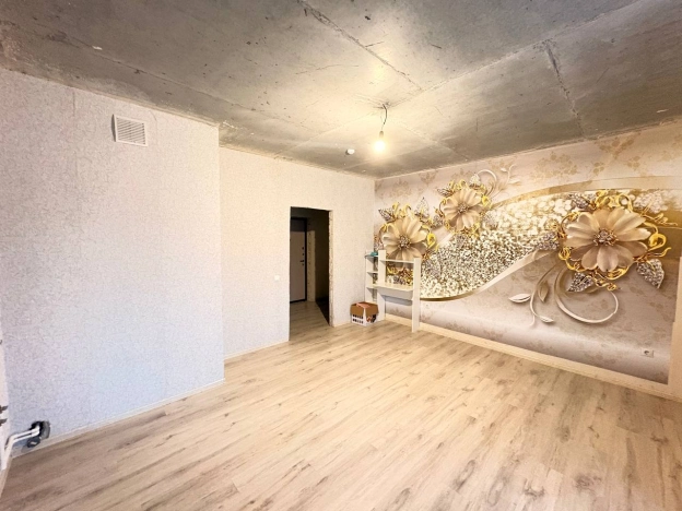 Купить квартиру в Тобольске. Вариант № 3945168, 0, площадь -  квм, цена 3250000 рублей