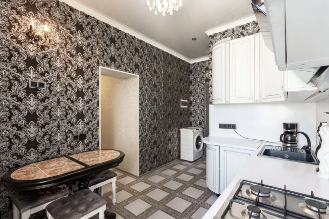 Купить трехкомнатную квартиру в районе Центральный в Санкт-Петербурге. Вариант № 54811, 7, площадь -  квм, цена 17900000 рублей