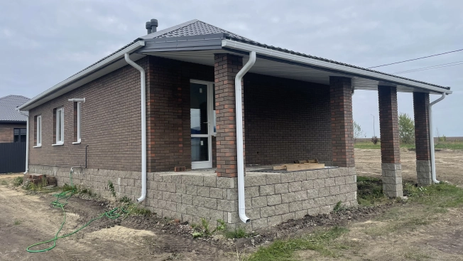 Купить дом на улице Везельская в Белгороде. Вариант № 5256339, 3, площадь -  квм, цена 8250000 рублей