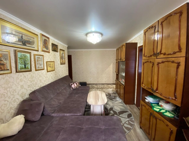 Купить трехкомнатную квартиру в Нижнекамске. Вариант № 21112, 0, площадь -  квм, цена 4950000 рублей