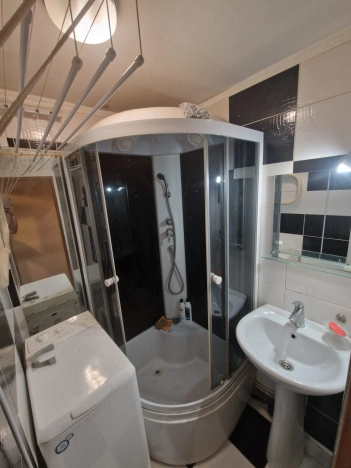 Купить квартиру в Москве. Вариант № 9692743, 6, площадь -  квм, цена 12000000 рублей