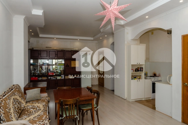 Купить квартиру в районе Железнодорожный в Новосибирске. Вариант № 51823, 2, площадь -  квм, цена 9630000 рублей