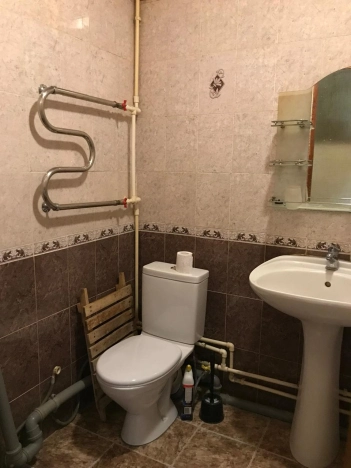 Купить трехкомнатную квартиру в Ростовской области. Вариант № 8435758, 4, площадь -  квм, цена 5250000 рублей