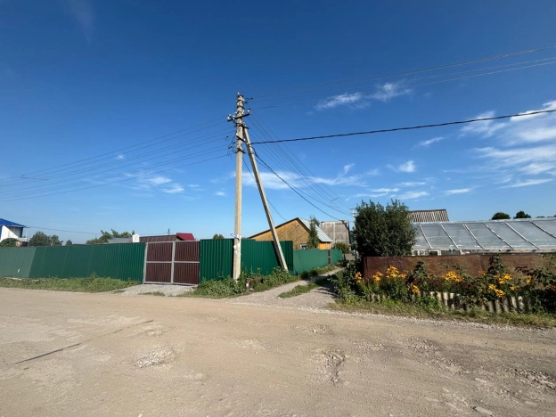 Купить земельный участок в Искитиме. Вариант № 520397, 9, площадь -  квм, цена 200000 рублей