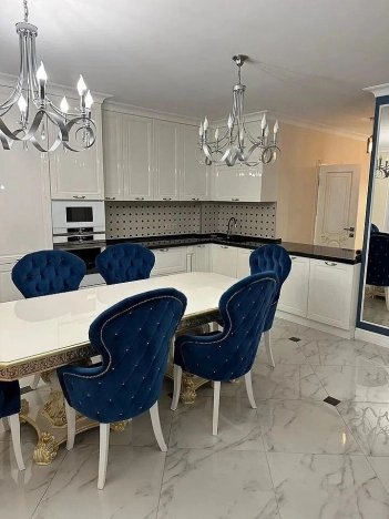 Купить двухкомнатную квартиру в Ростовской области. Вариант № 36330, 1, площадь -  квм, цена 13490000 рублей